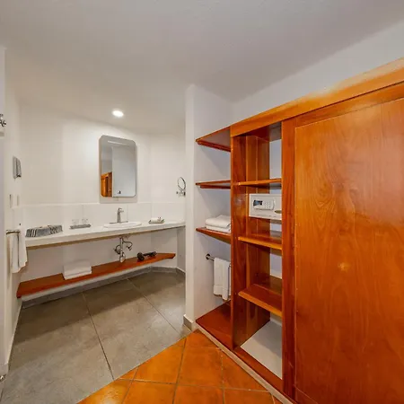 Riviera Maya Suites-3
